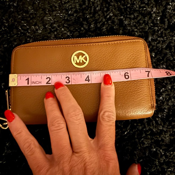 BRAND NEW Michael Kors Leather Wristlet Wallet - Picture 12 of 14